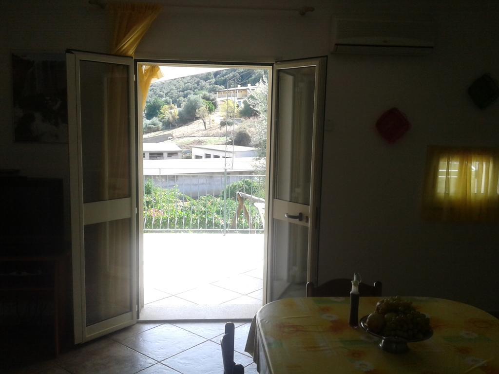 Appartamento Sa Funtana Cardedu Habitación foto